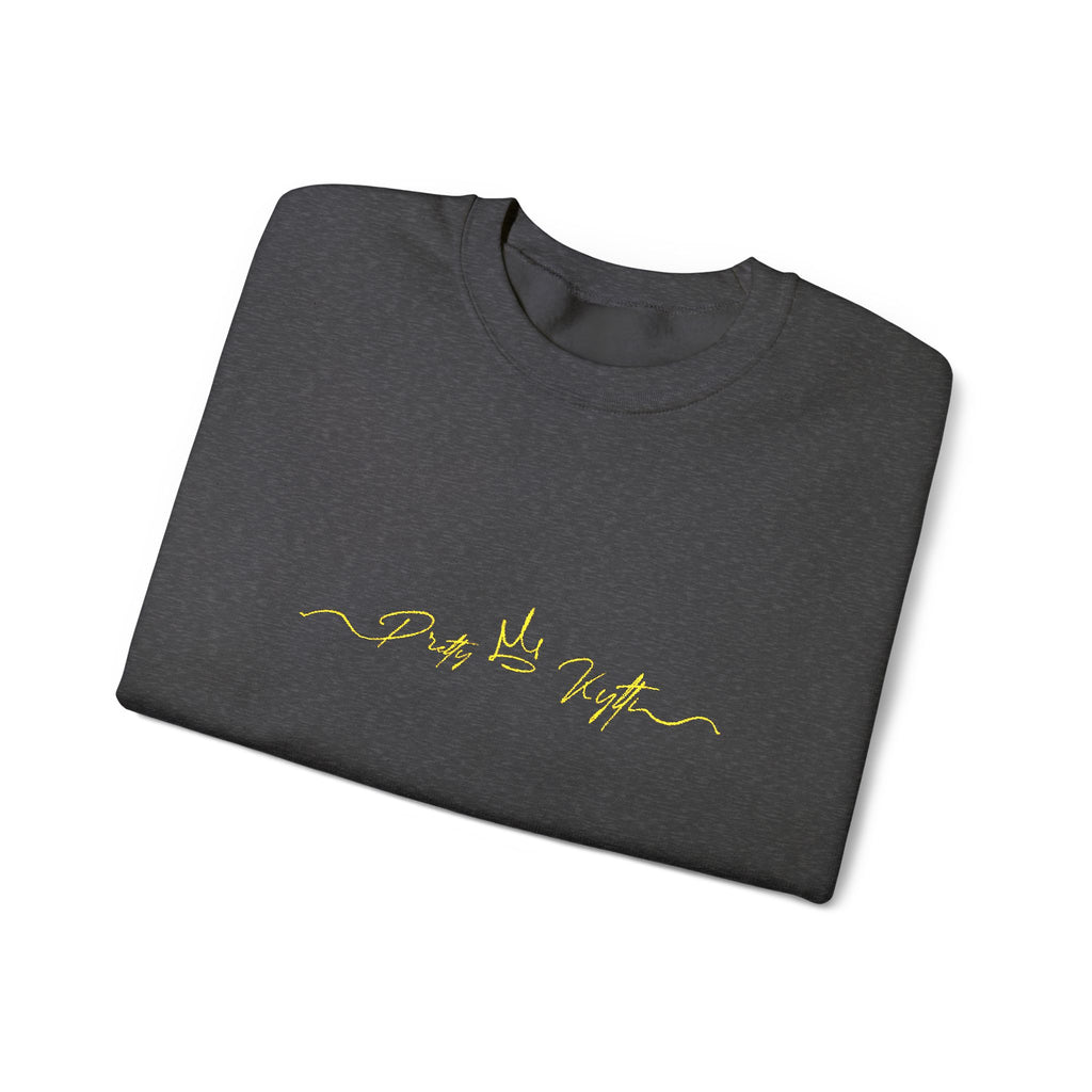 Pretty Kytti  Crewneck Sweatshirt with Gold Design | Cozy Layer for Every Season, Perfect Gift for Friends, Family & Celebrations