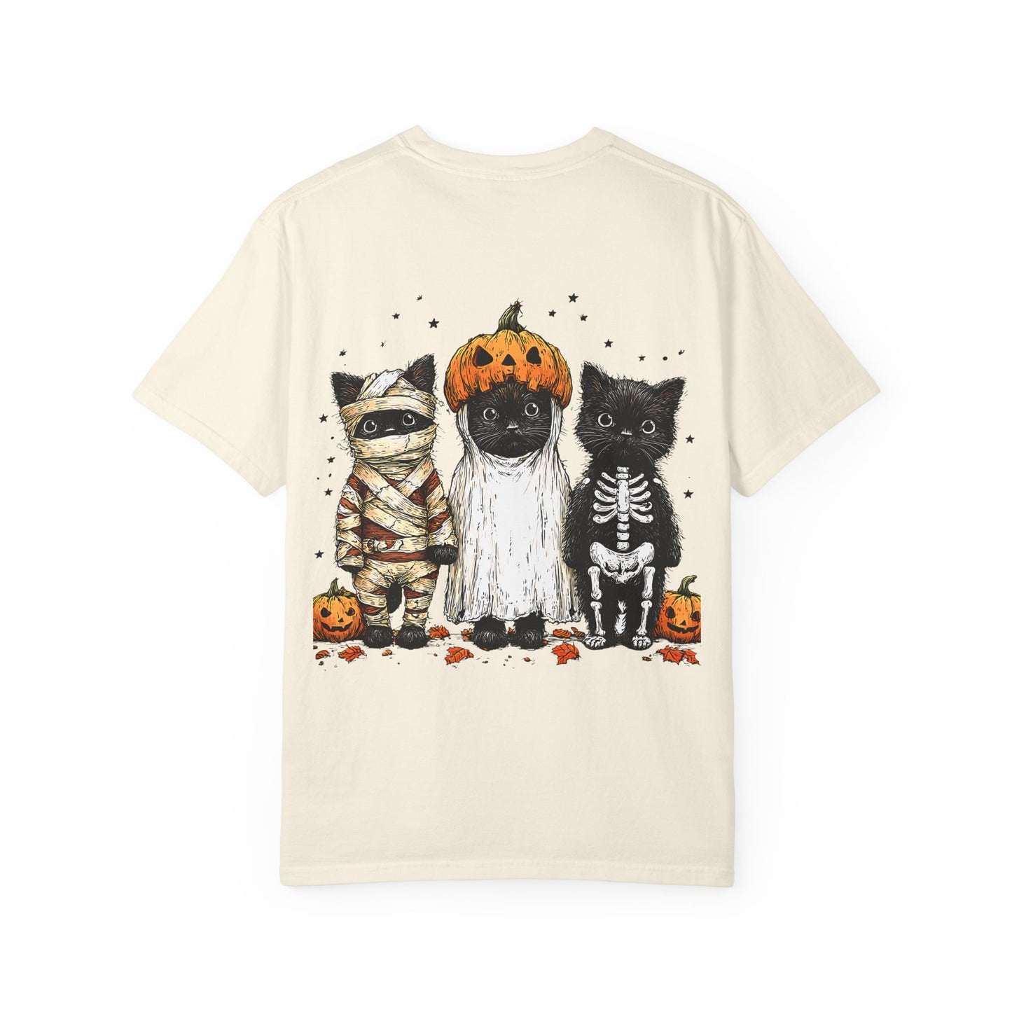 Halloween Cat Graphic Tee, Unisex Spooky T-shirt for Cat Lovers, Fall Fashion, Trick or Treat Shirt, Halloween Costume Top, Cozy Casualwear
