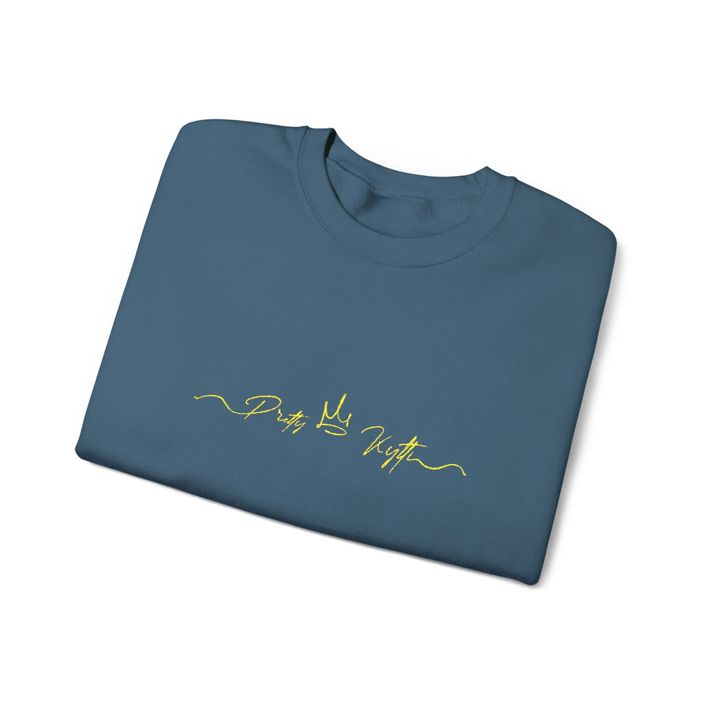 Pretty Kytti  Crewneck Sweatshirt with Gold Design | Cozy Layer for Every Season, Perfect Gift for Friends, Family & Celebrations