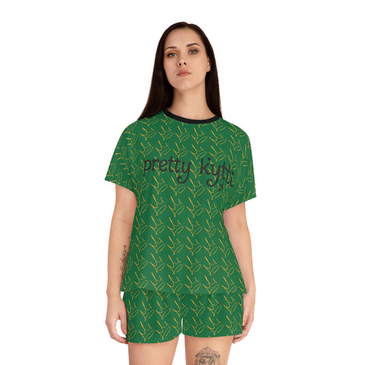 Cozy Women's Pajama Set - Green Crown Print | Gift for Relaxation, Home Lounge, Sleepwear, Summer Nights, Brunch Outfits